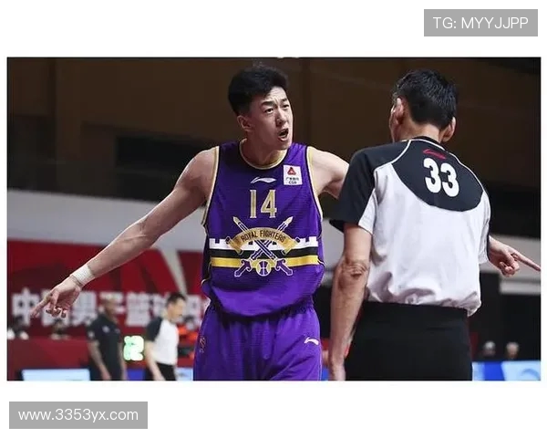 北控主场热力爆棚啦啦队新舞刷屏赛场为球队全力助威篮球之夜燃情